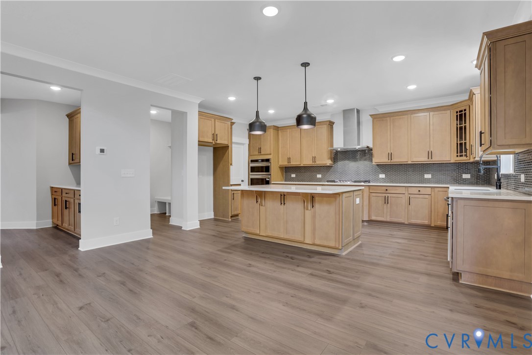 This home is TO BE BUILT. The photo represents the plan, not the actual home. Design selections may vary.