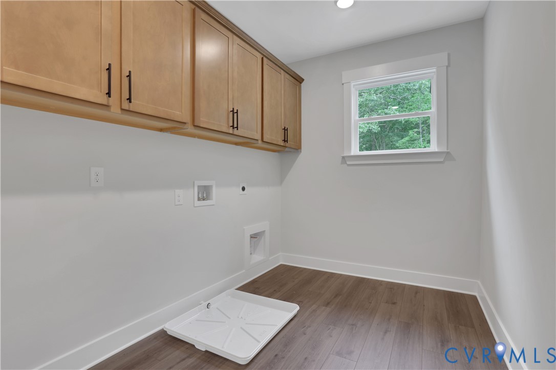 This home is TO BE BUILT. The photo represents the plan, not the actual home. Design selections may vary.