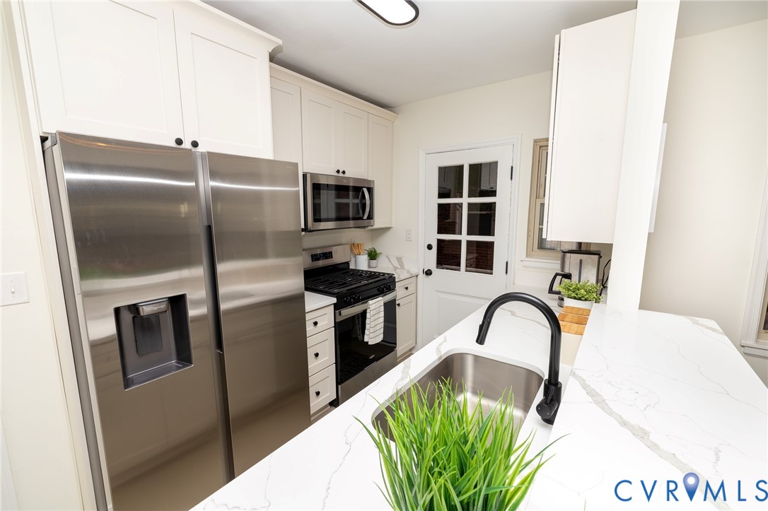 3521 Hanover Avenue, #B, Richmond, VA 23221