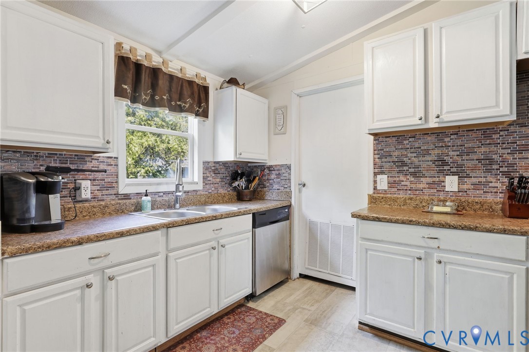 2861 Lockett Road, Rice, VA 23966
