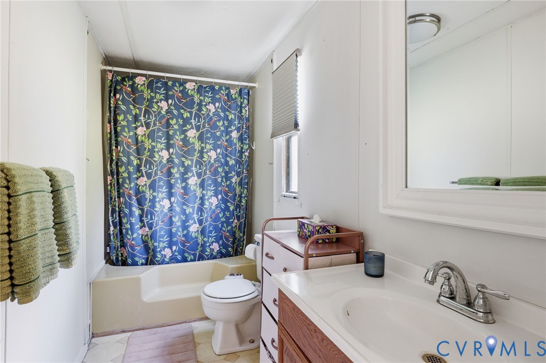 2861 Lockett Road, Rice, VA 23966