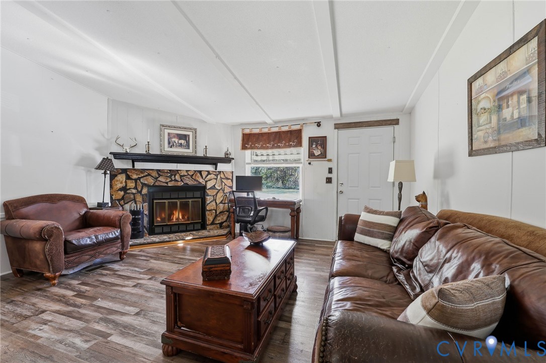 2861 Lockett Road, Rice, VA 23966