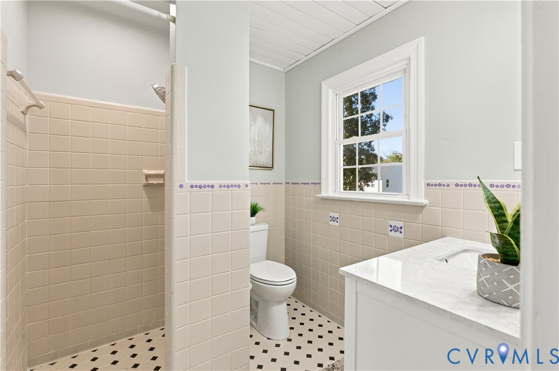 8648 Pine Glade Lane, North Chesterfield, VA 23237