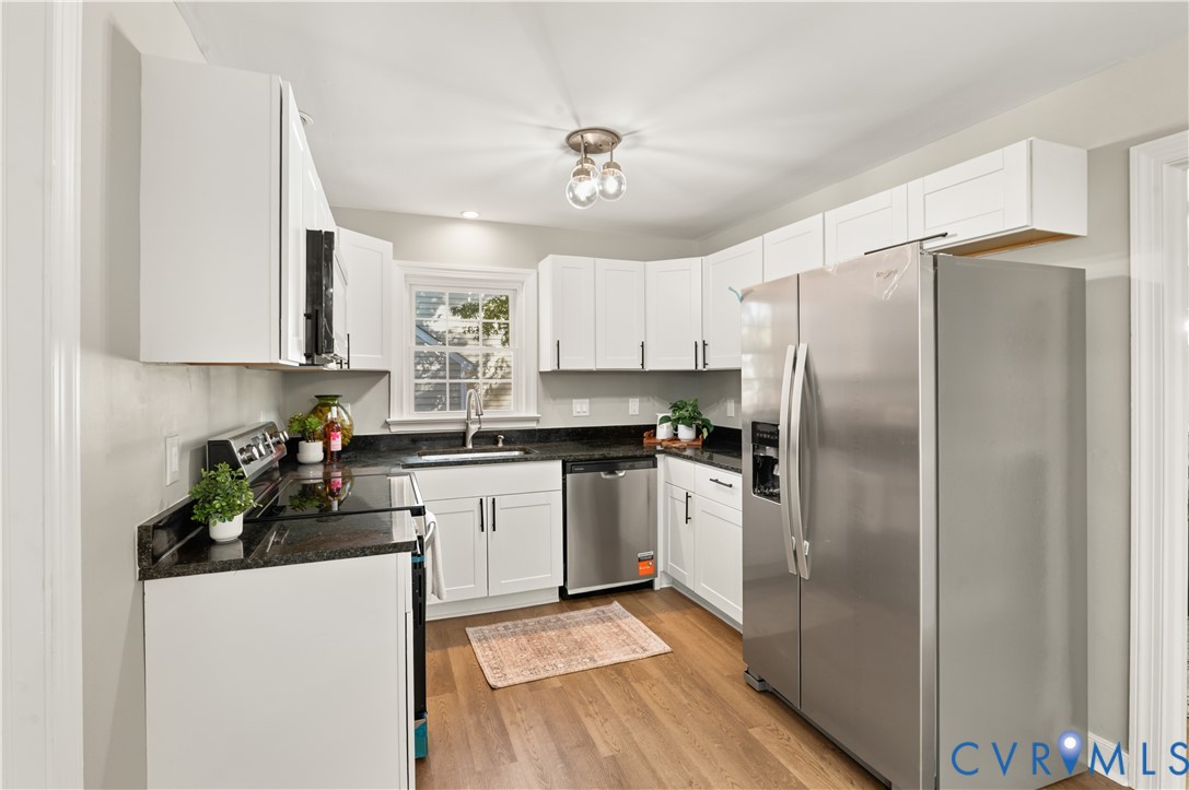 8648 Pine Glade Lane, North Chesterfield, VA 23237