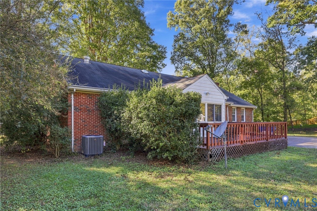 1801 Pocoshock Boulevard, North Chesterfield, VA 23235