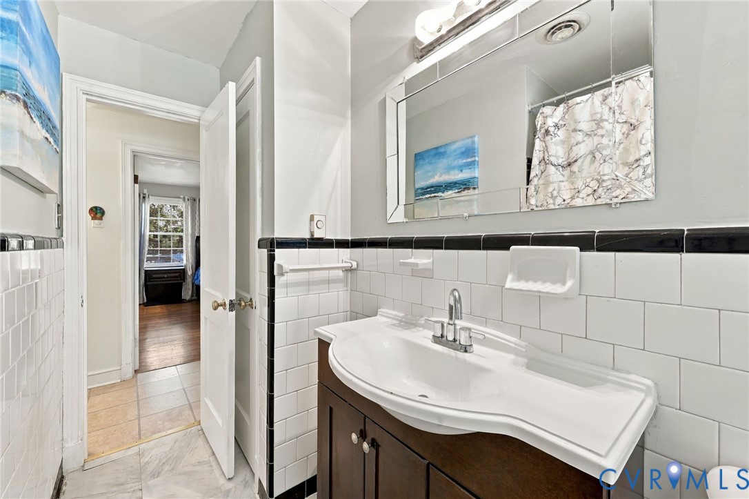1801 Pocoshock Boulevard, North Chesterfield, VA 23235