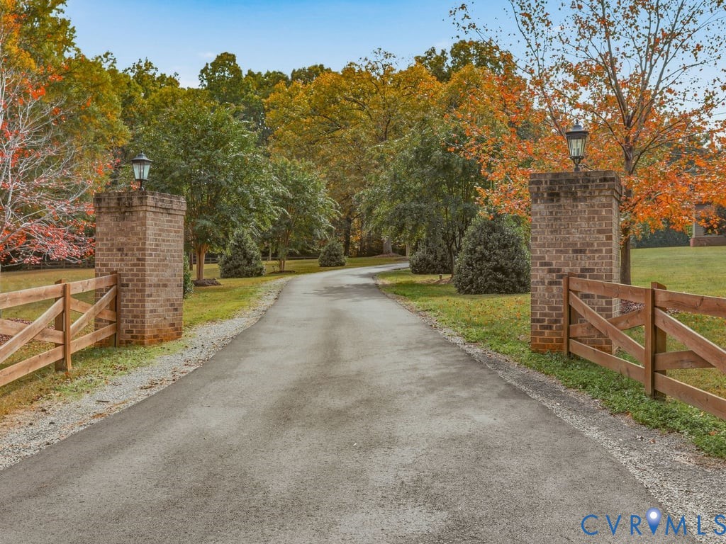 1743 Huguenot Trail, Powhatan, VA 23139