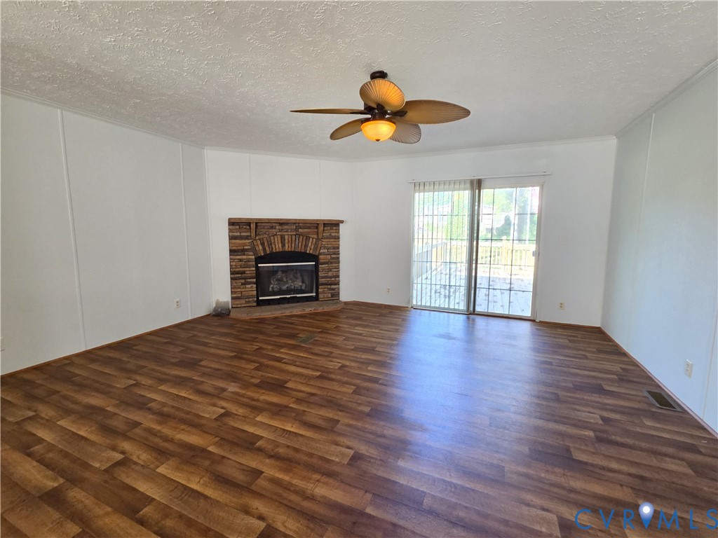 19 Sheppards Drive, Sheppards Land Subd, Farmville, VA 23901