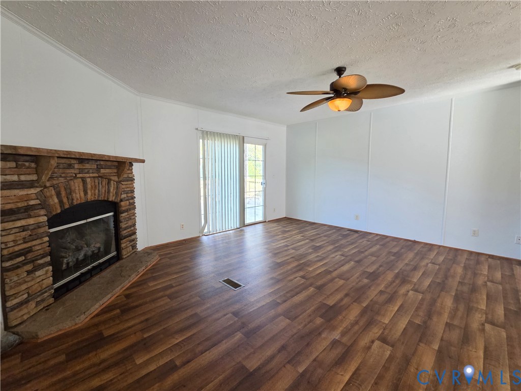 19 Sheppards Drive, Sheppards Land Subd, Farmville, VA 23901