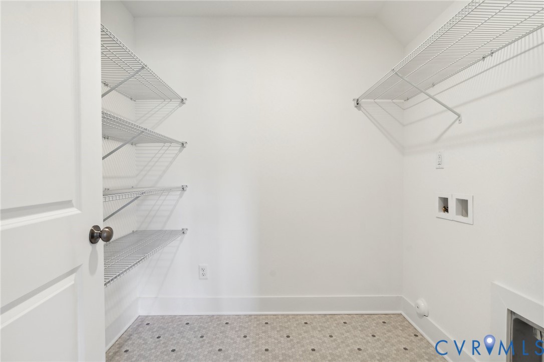4025 Robins Ridge Drive, Tuckmar Farm, Moseley, VA 23120