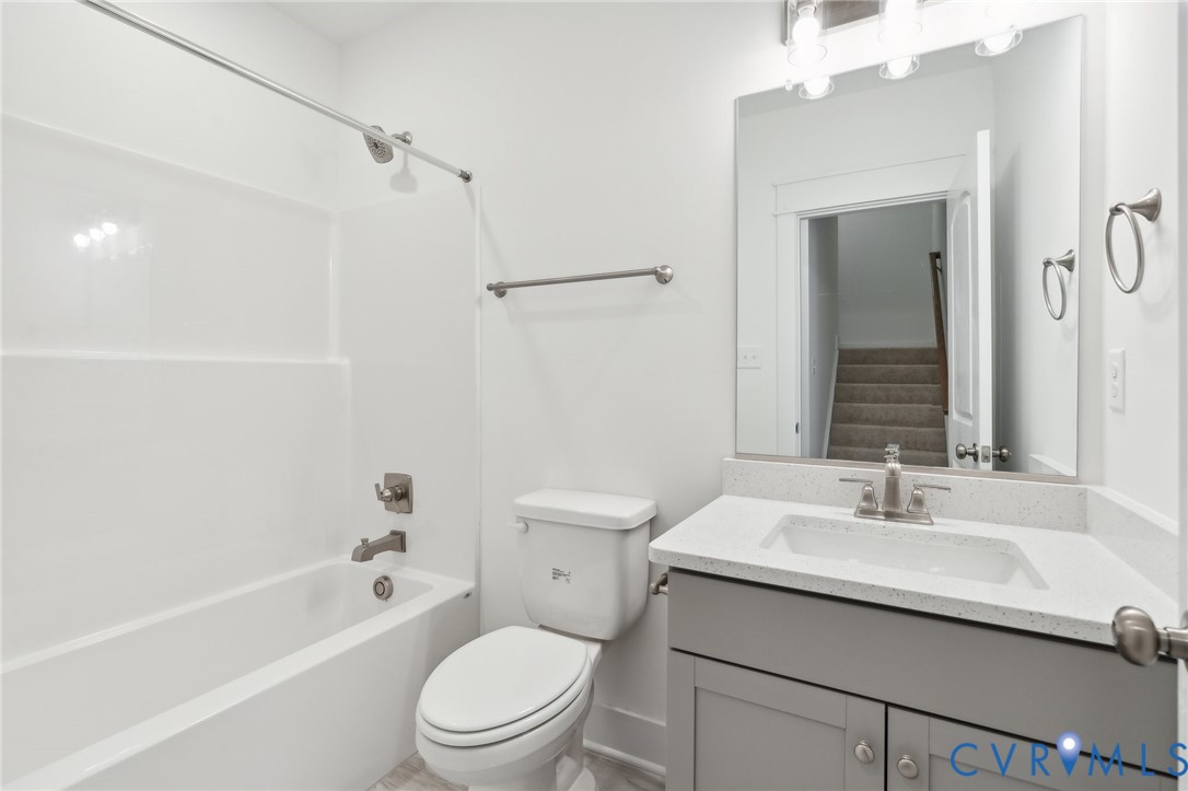 4025 Robins Ridge Drive, Tuckmar Farm, Moseley, VA 23120