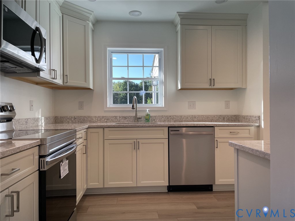 2315 Dee Kay Drive, Eldridge Grove, Henrico, VA 23228