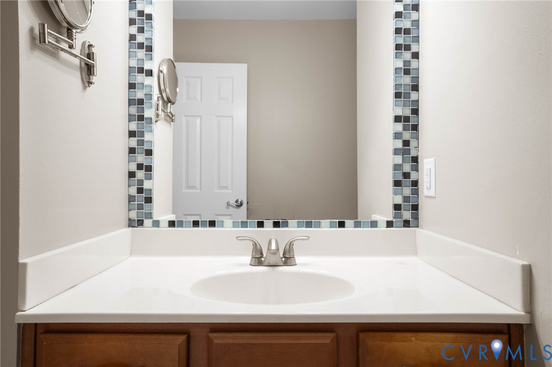 5107 Twelveoaks Road, Midlothian, VA 23112