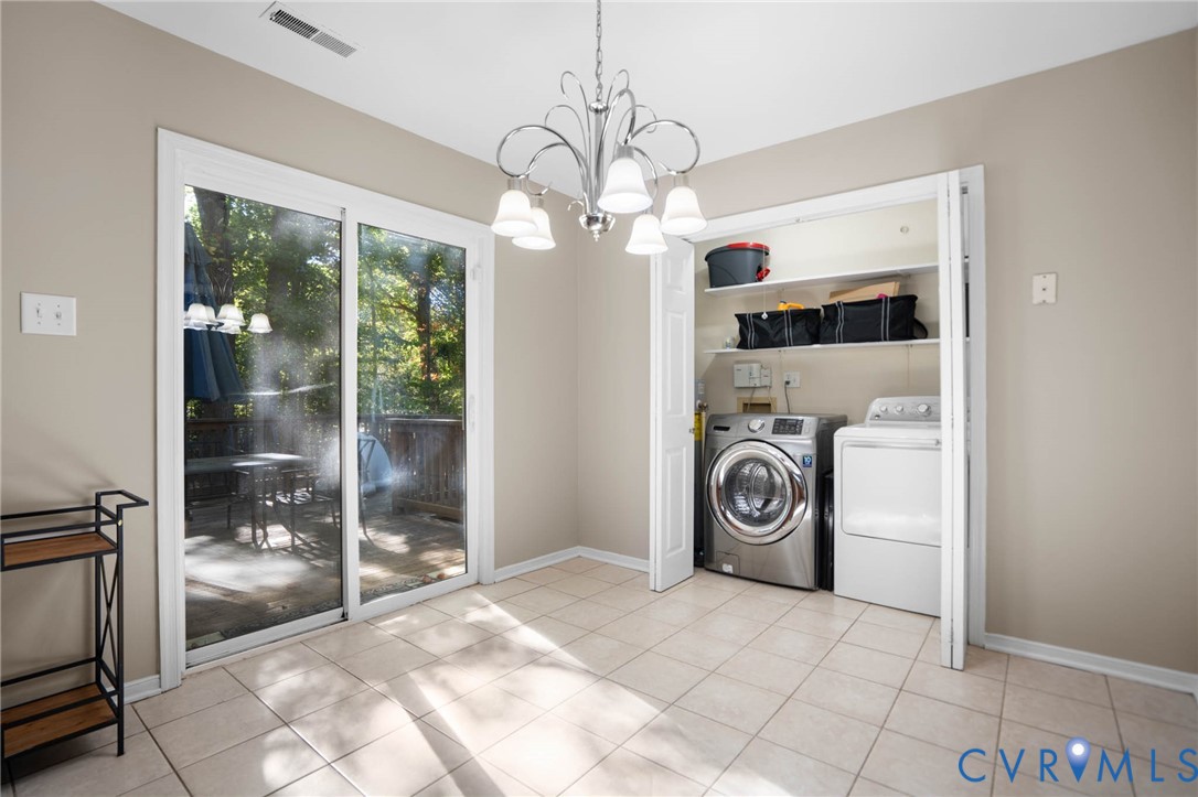 5107 Twelveoaks Road, Midlothian, VA 23112 5107 Twelveoaks Road, Midlothian, VA 23112