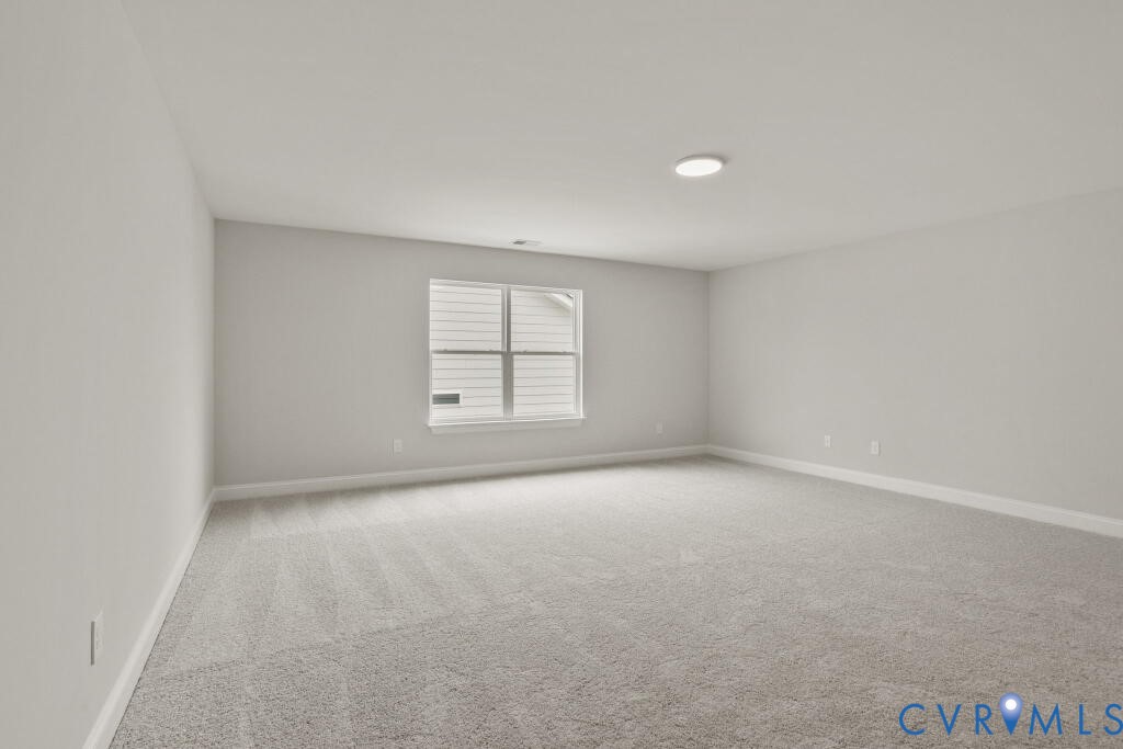 This home is TO BE BUILT. The photo represents the plan, not the actual home. Design selections may vary.