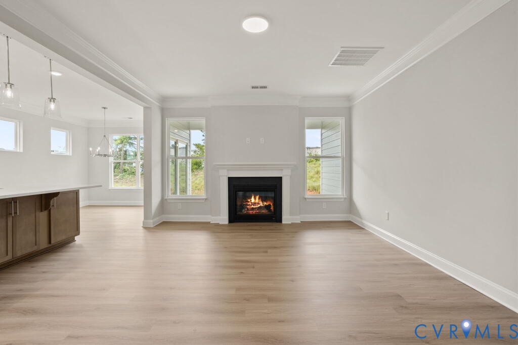 This home is TO BE BUILT. The photo represents the plan, not the actual home. Design selections may vary.