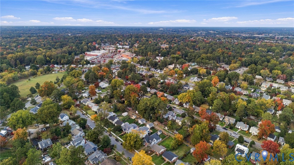 6716 Hanover Avenue, Three Chopt, Richmond, VA 23226