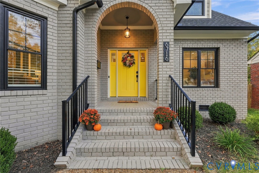 6716 Hanover Avenue, Three Chopt, Richmond, VA 23226