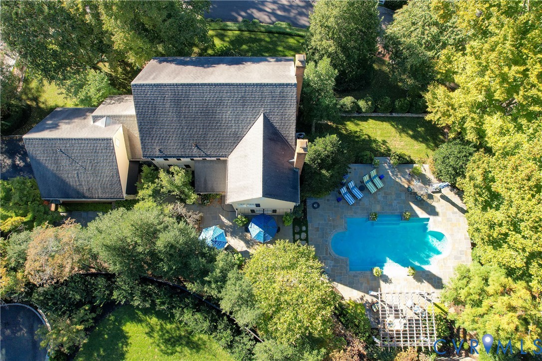 Elevated veiw of the rear showing the lawn area just in front of the pool