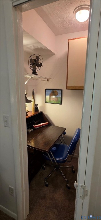Half closet, half pocket office Half closet, half pocket office