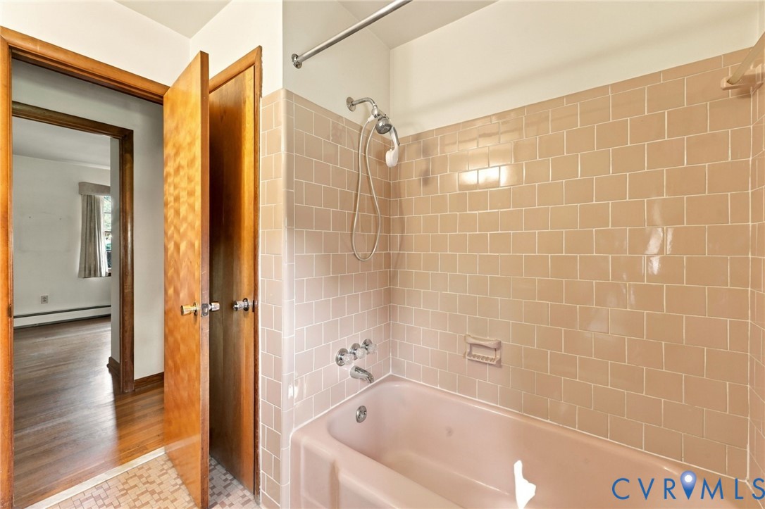 8621 Lyndale Drive, Longwood Acres, North Chesterfield, VA 23235
