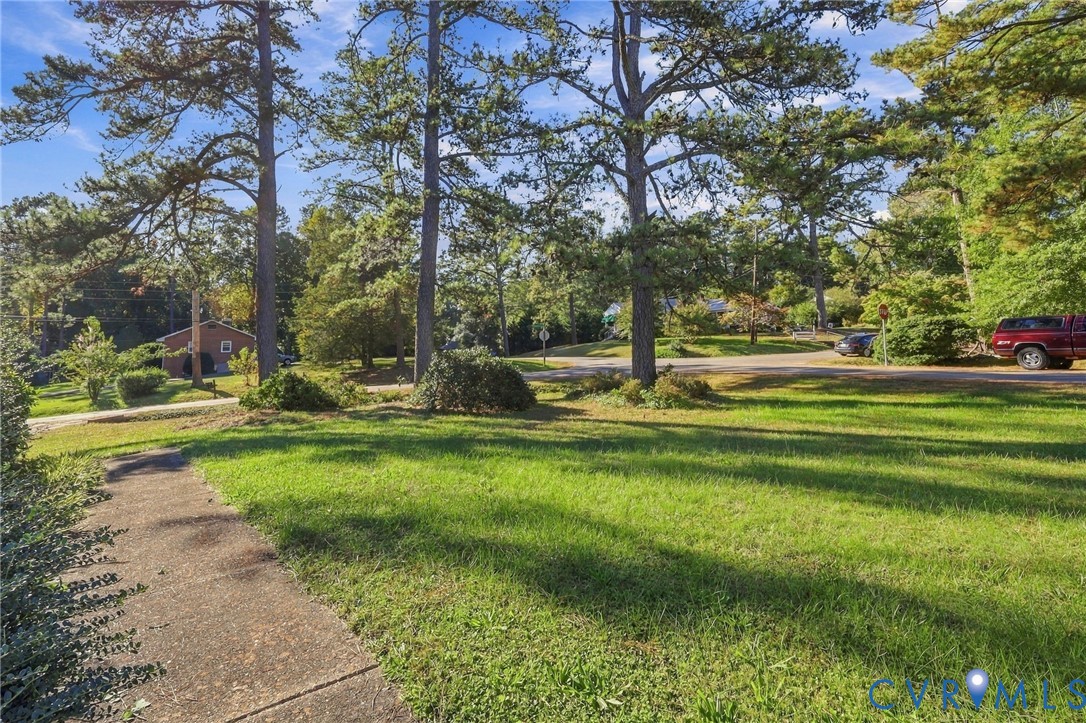 8621 Lyndale Drive, Longwood Acres, North Chesterfield, VA 23235
