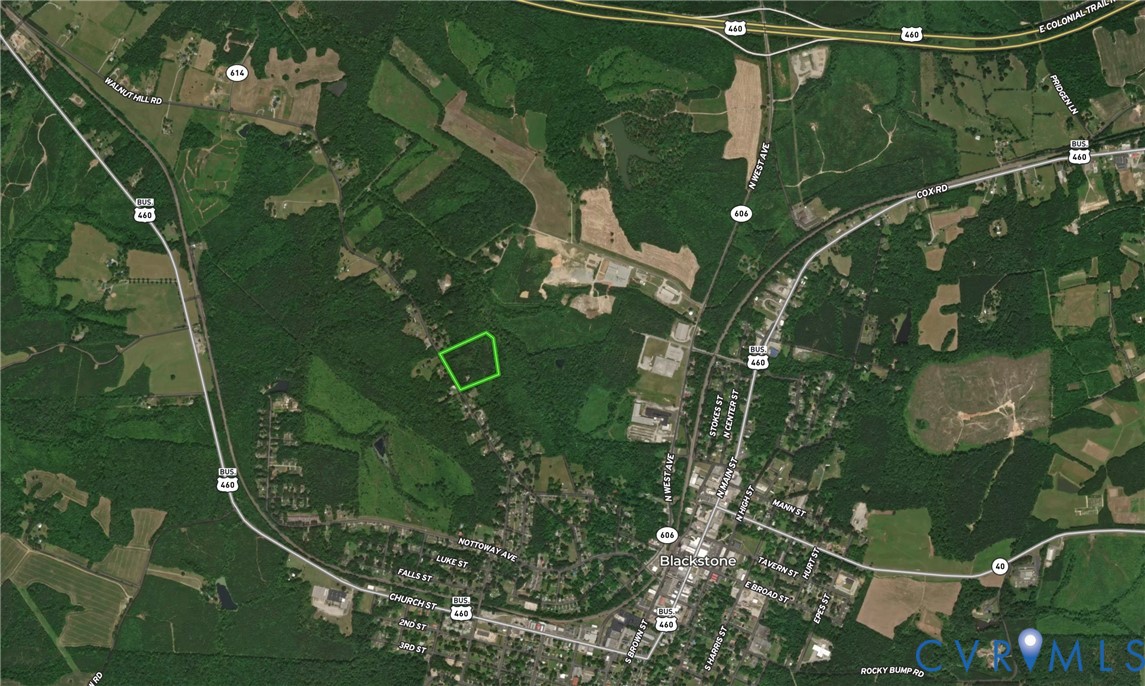 659 E Courthouse Road, Blackstone, VA 23824 659 E Courthouse Road, Blackstone, VA 23824