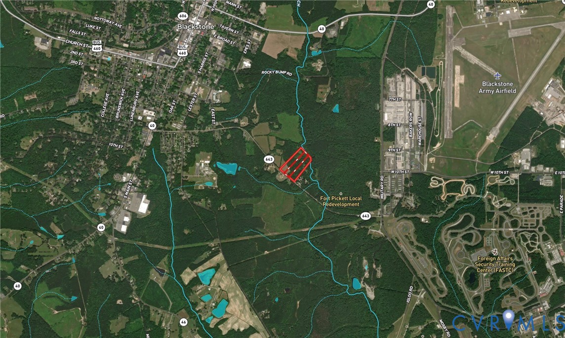 1109 W Entrance Road, Blackstone, VA 23824