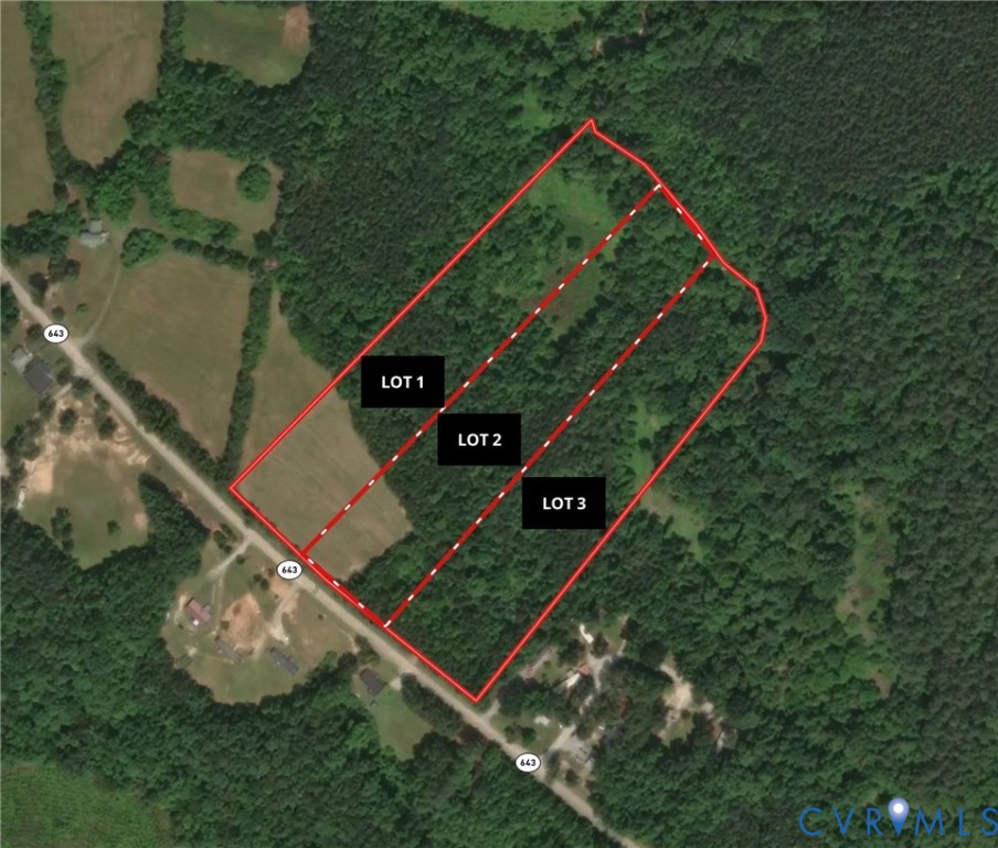 1109 W Entrance Road, Blackstone, VA 23824
