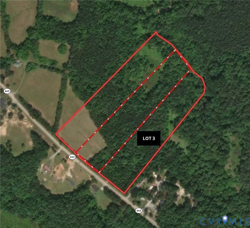 1109 W Entrance Road, Blackstone, VA 23824