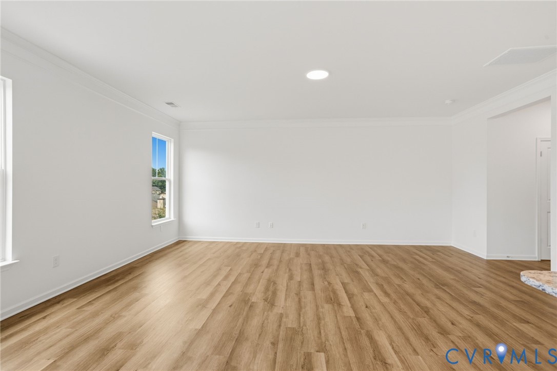 This home is TO BE BUILT. The photo represents the plan, not the actual home. Design selections may vary.
