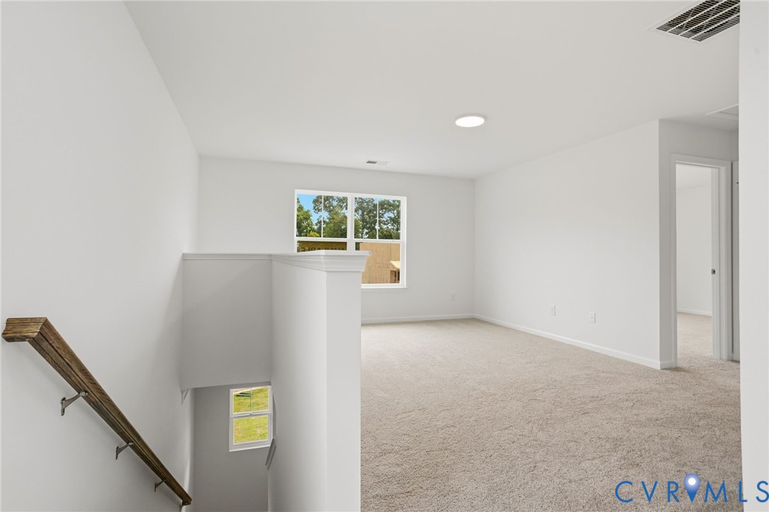 This home is TO BE BUILT. The photo represents the plan, not the actual home. Design selections may vary.