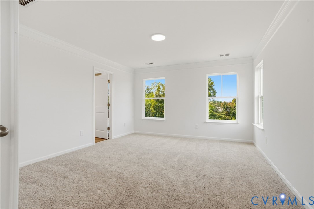 This home is TO BE BUILT. The photo represents the plan, not the actual home. Design selections may vary.