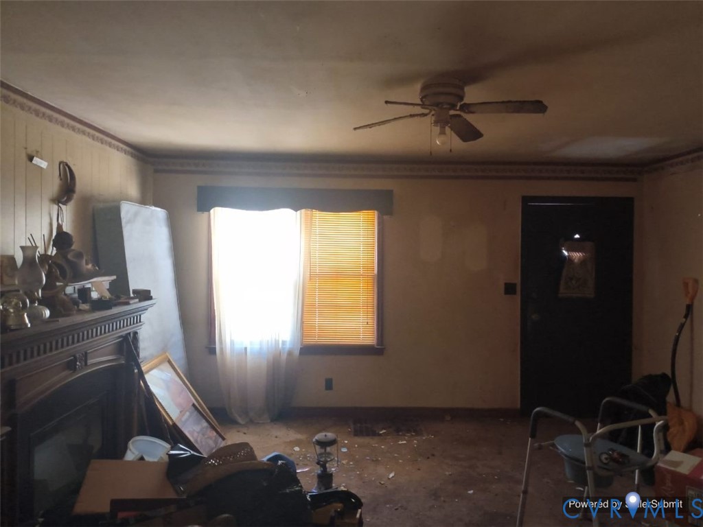 1602 Fairview Road, Duffield, VA 24245
