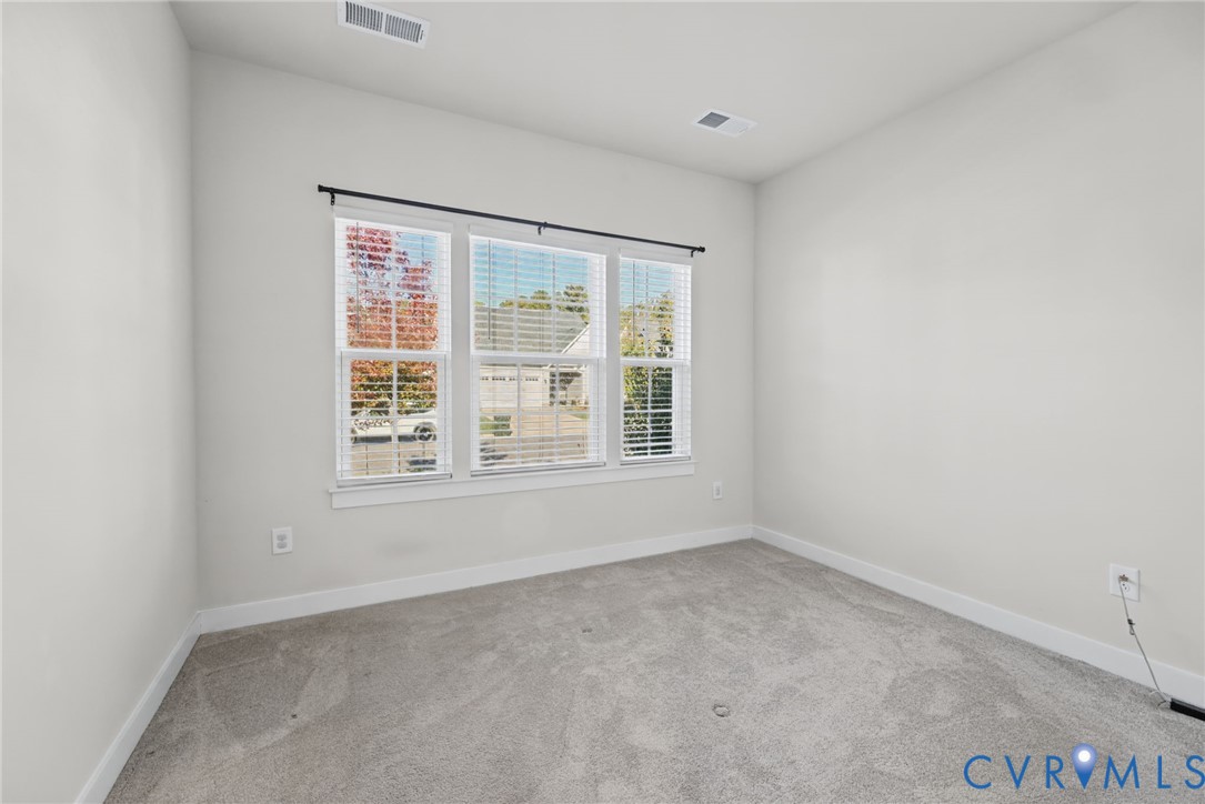 1st floor guest suite.