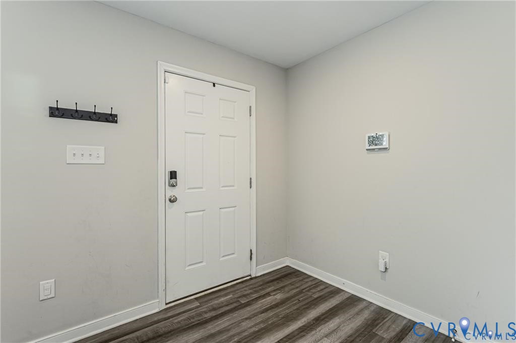 1324 Stone Ridge Park Loop, Henrico, VA 23228