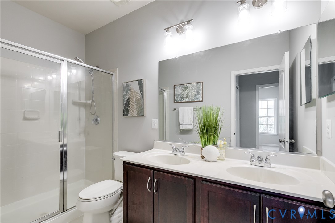 6031 Trail Ride Drive, Wynwood At FoxCreek, Moseley, VA 23120