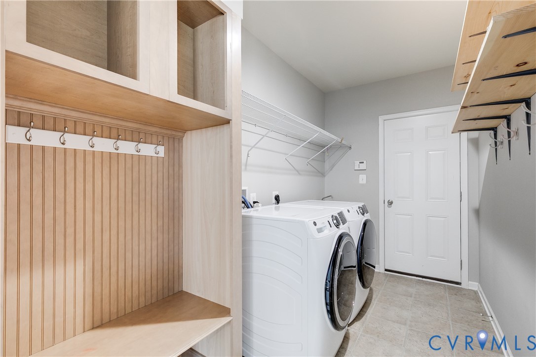 6031 Trail Ride Drive, Wynwood At FoxCreek, Moseley, VA 23120