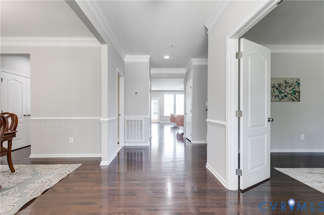 6031 Trail Ride Drive, Wynwood At FoxCreek, Moseley, VA 23120