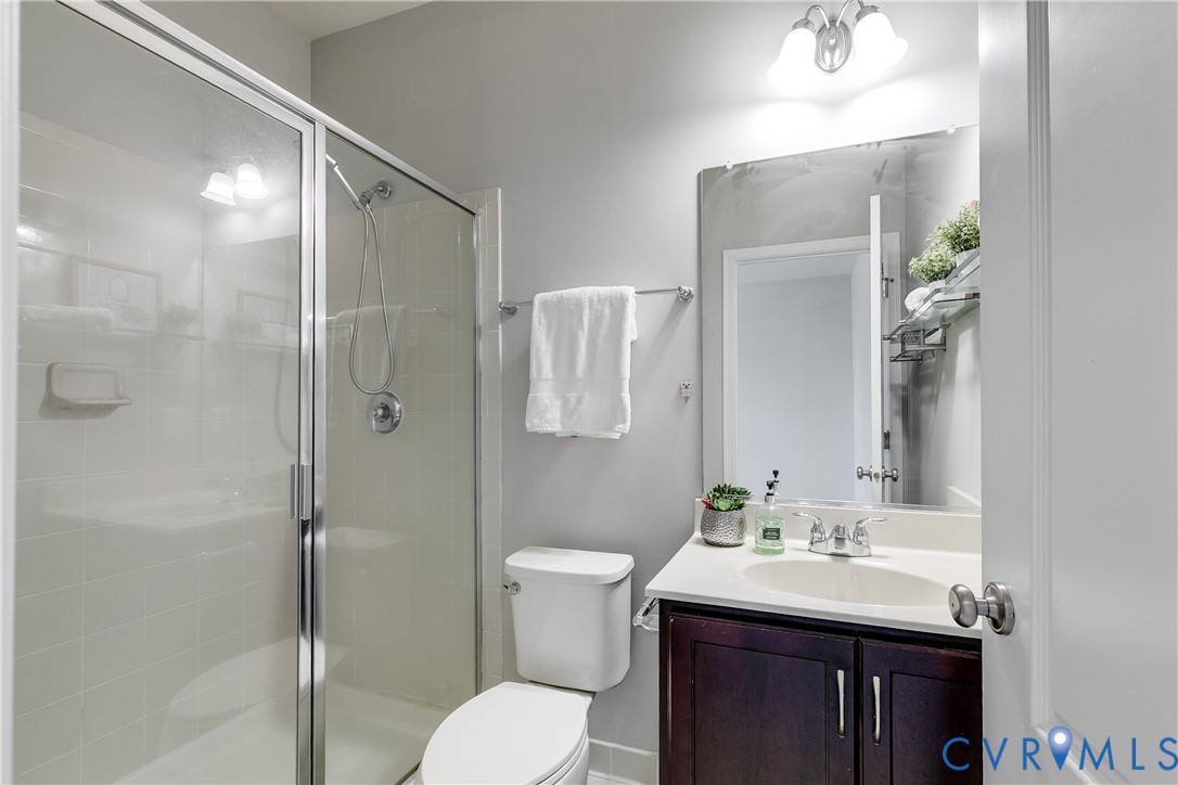 6031 Trail Ride Drive, Wynwood At FoxCreek, Moseley, VA 23120