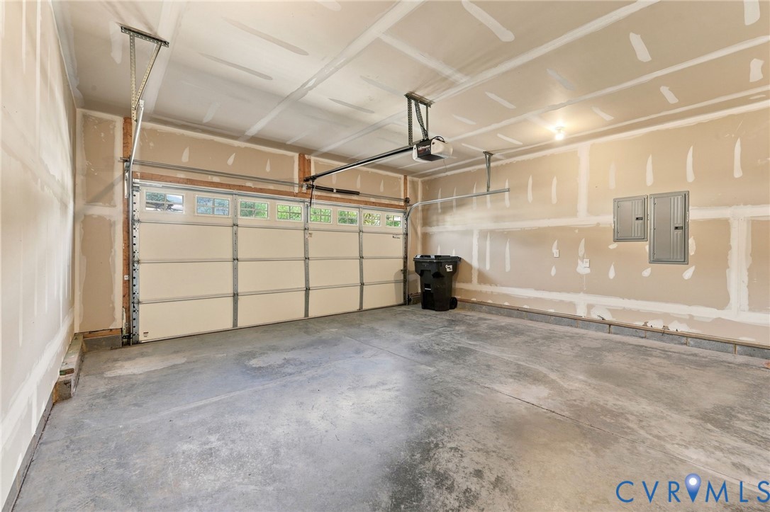 8109 Saddle Crest Drive, The Villas At Rose Hill, Mechanicsville, VA 23111