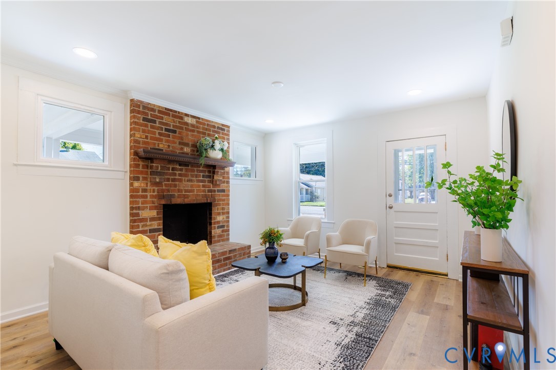 Bright family room with recessed lighting Bright family room with recessed lighting