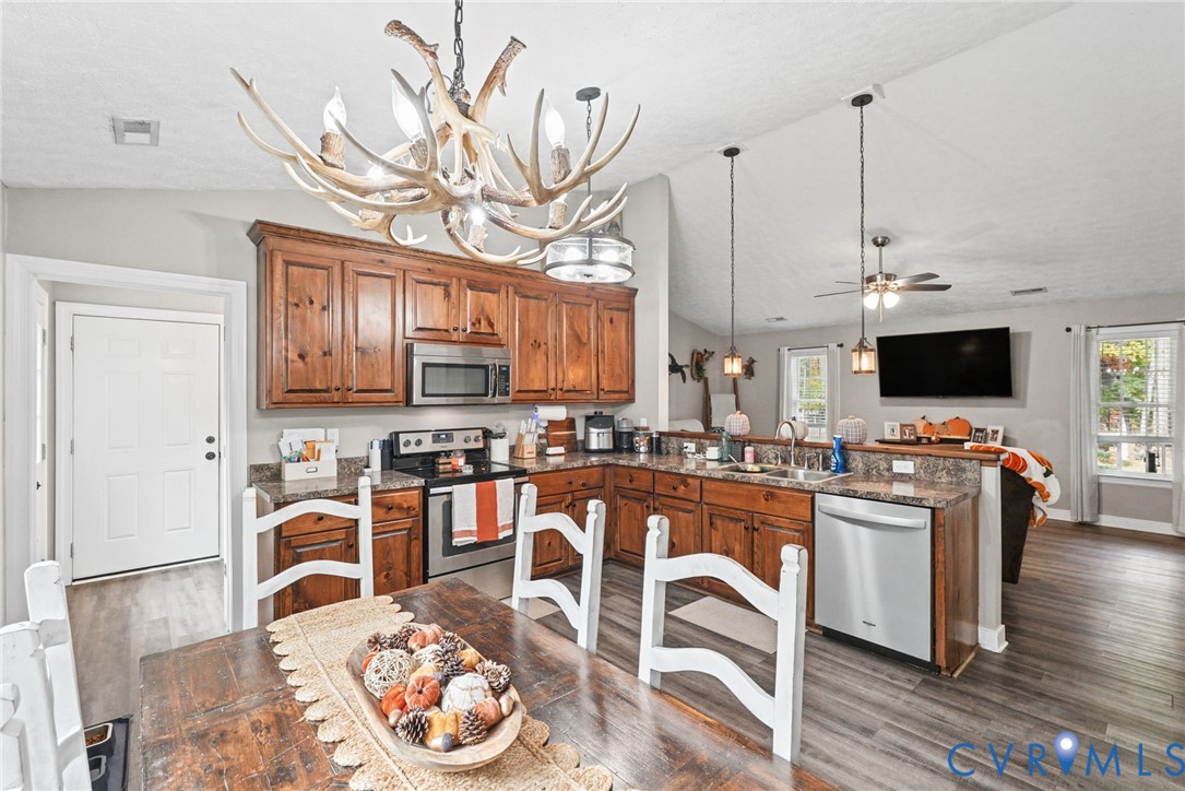 199 Forest Lane, King William, VA 23086