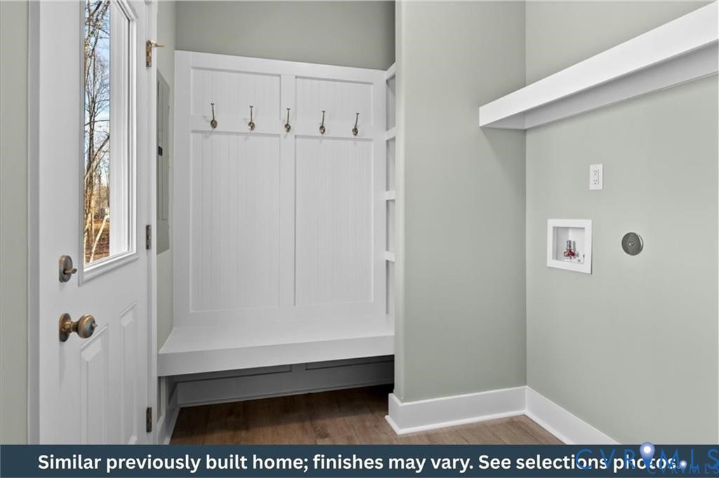 560 East Main Street, Scottsville, VA 24590