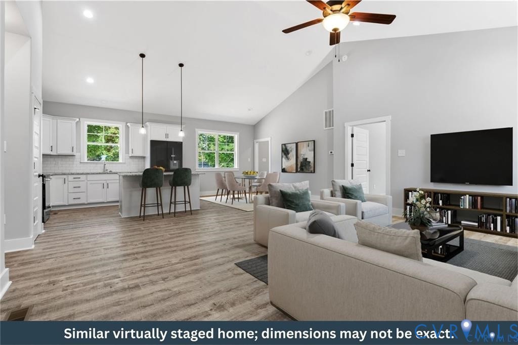 560 East Main Street, Scottsville, VA 24590