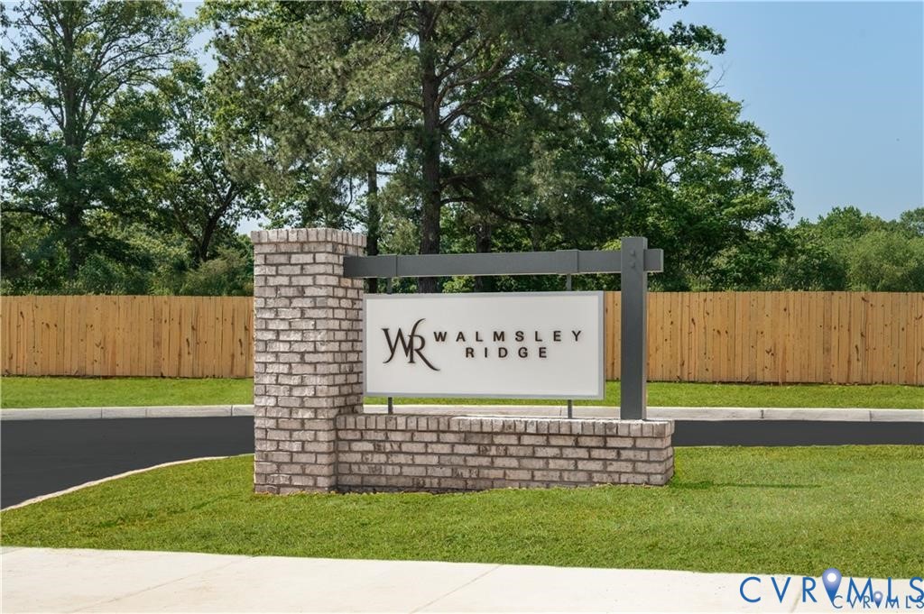 3731 Canterbury Hills Road, #B, Walmsley Rdge, Richmond, VA 23224