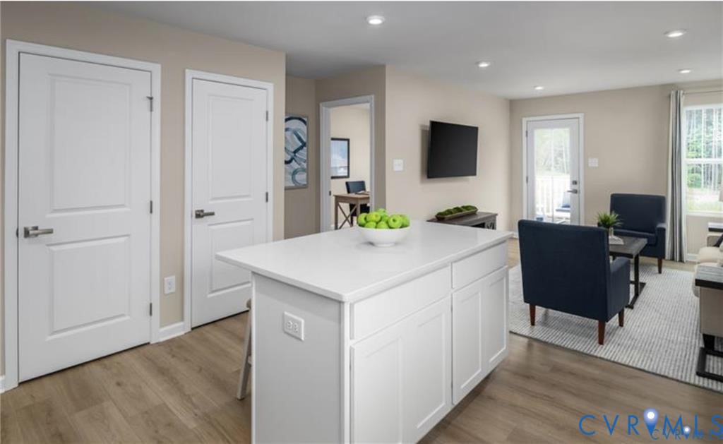 3731 Canterbury Hills Road, #B, Walmsley Rdge, Richmond, VA 23224