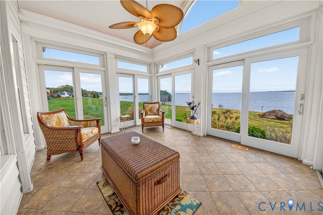 356 N Shore Road, Waterfront, Locust Hill, VA 23092