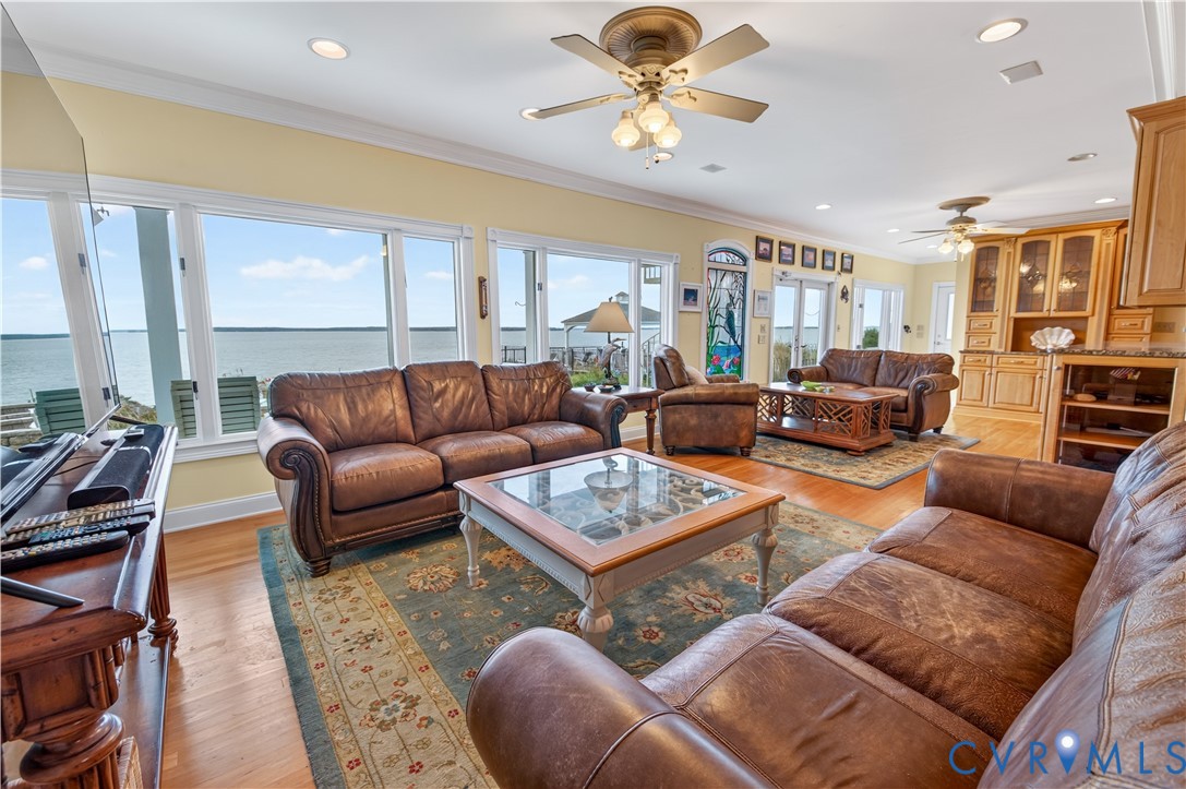 356 N Shore Road, Waterfront, Locust Hill, VA 23092