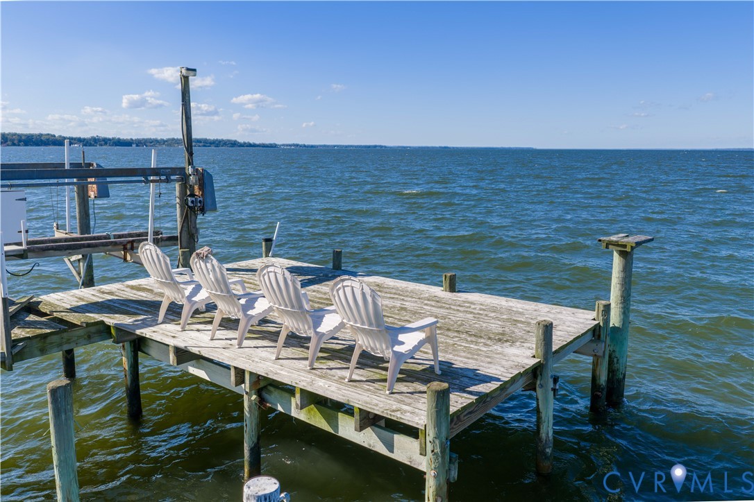 356 N Shore Road, Waterfront, Locust Hill, VA 23092